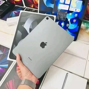 Apple iPads Pallet
