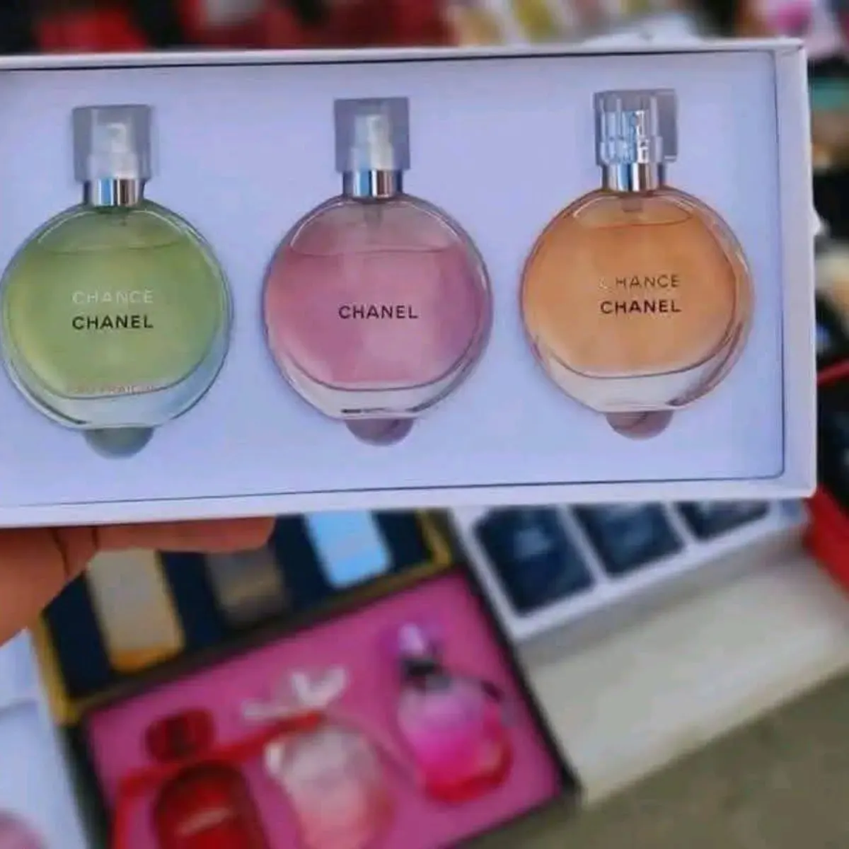 Perfumes Pallet - Image 14