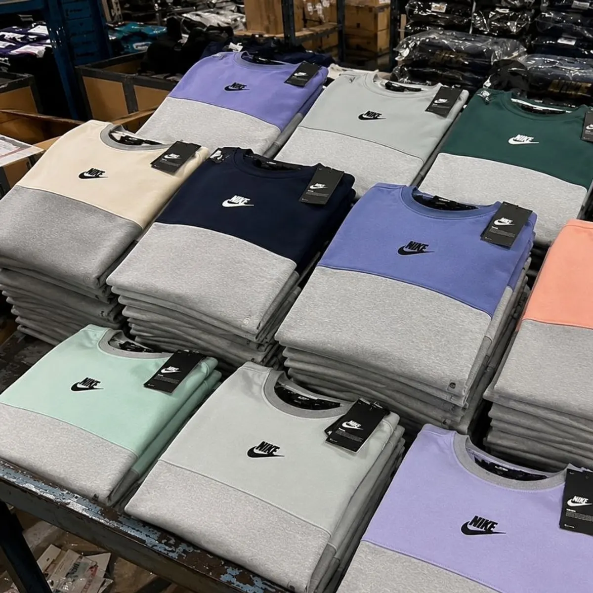 Nike The North Face T-Shirts Pallet - Image 2