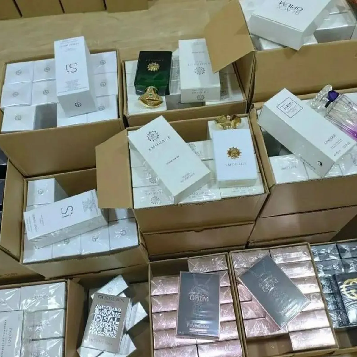 Perfumes Pallet - Image 3