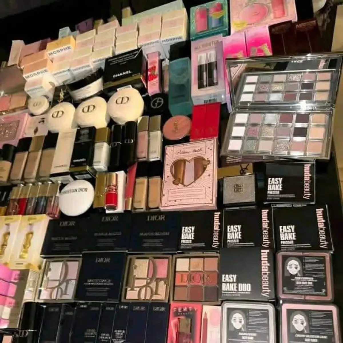 Cosmetics Pallet - Image 3