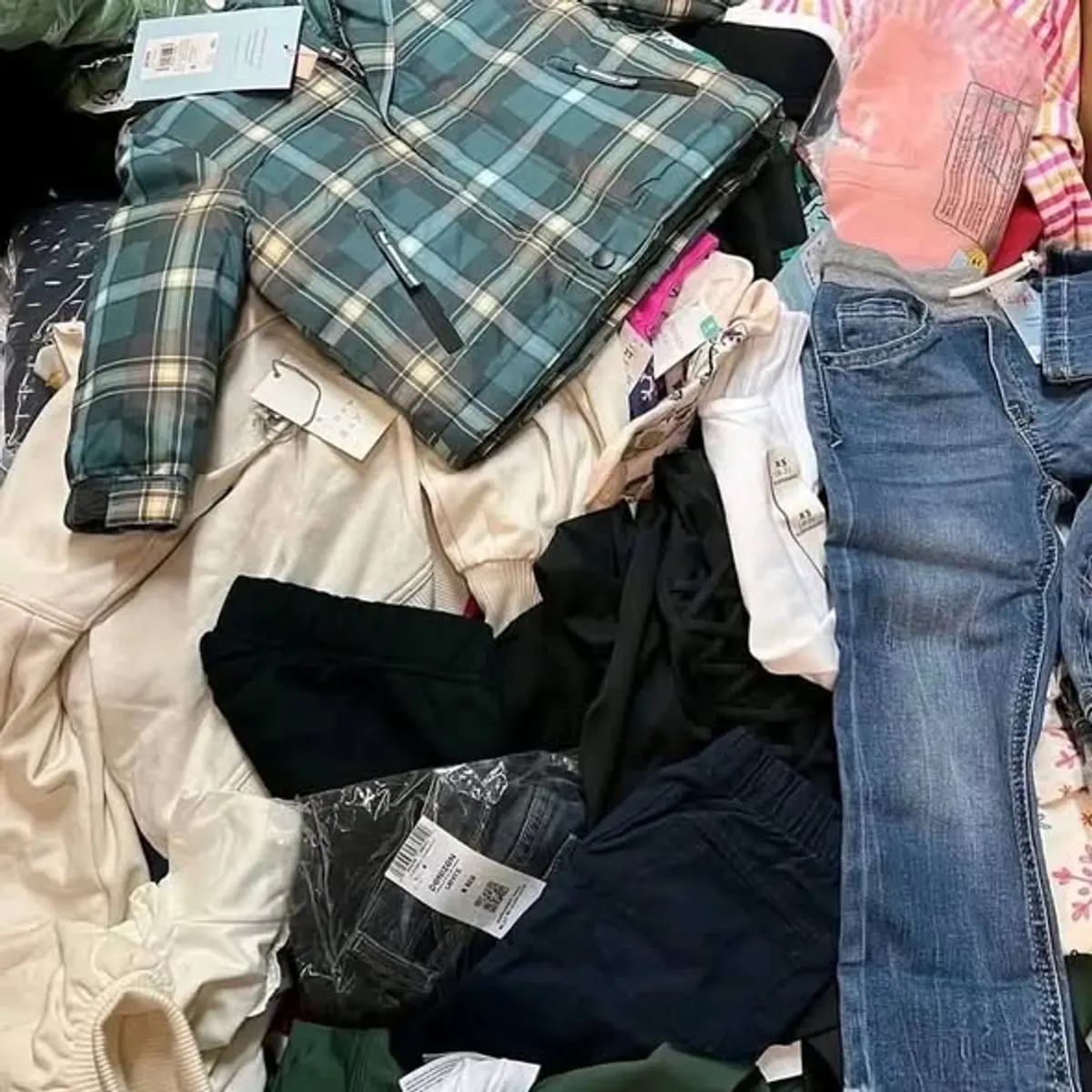 Kids Clothing Pallet - Image 3