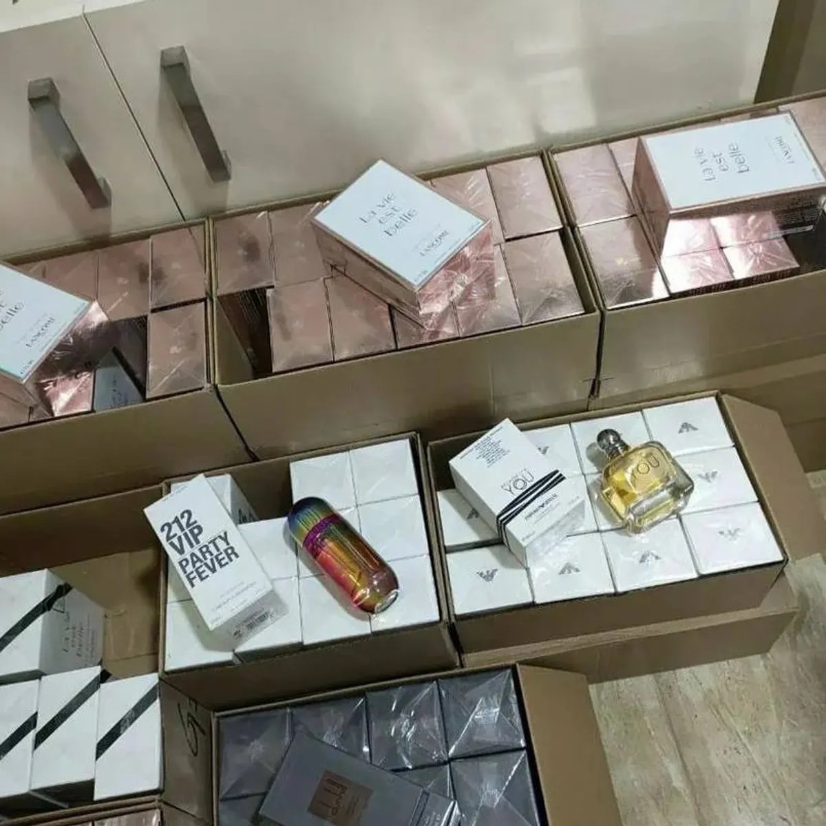 Perfumes Pallet - Image 4