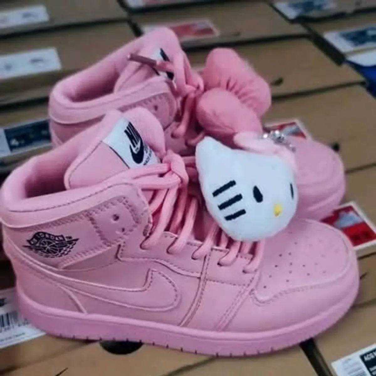 Shoes Pallet - Image 4