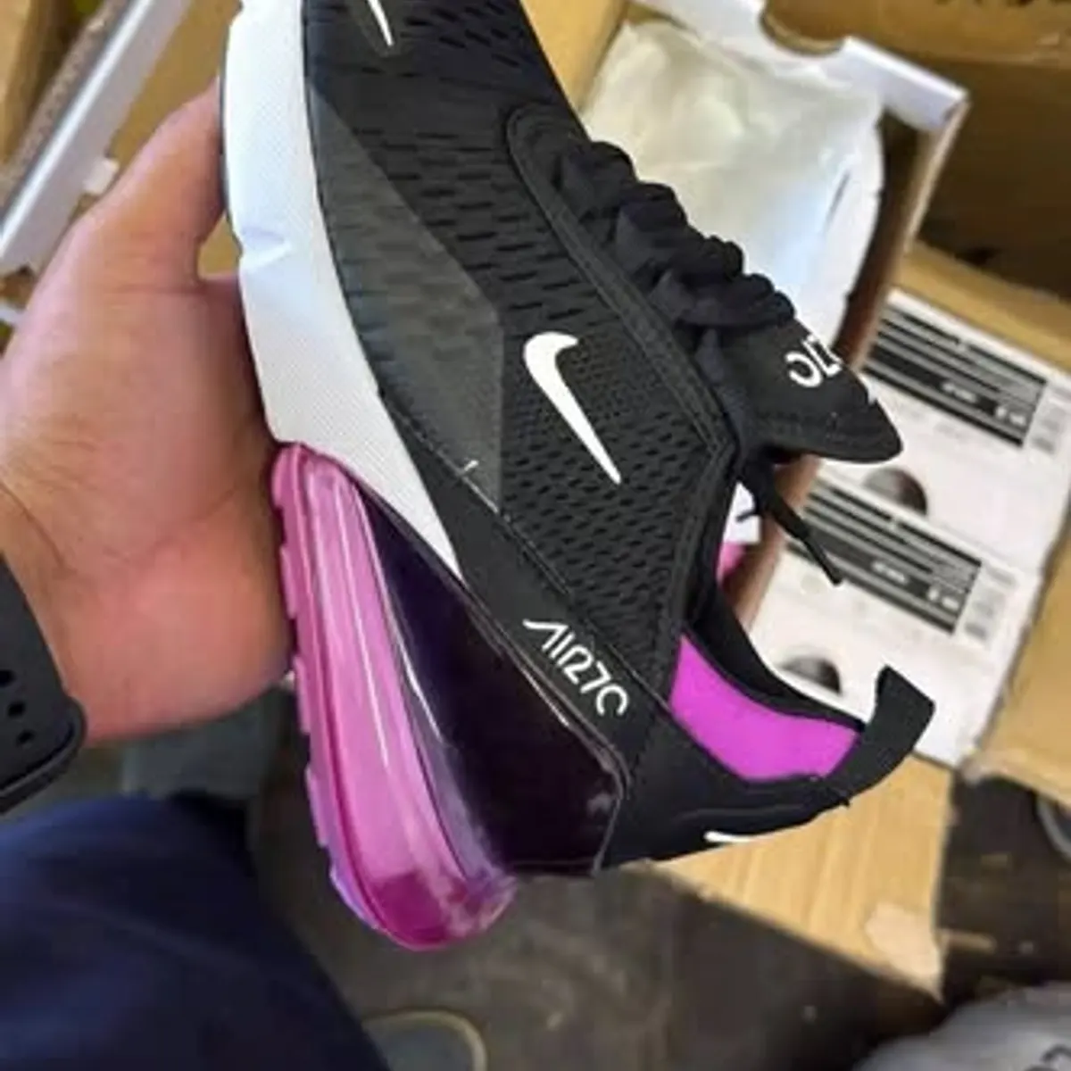 Sneakers Pallet - Image 4