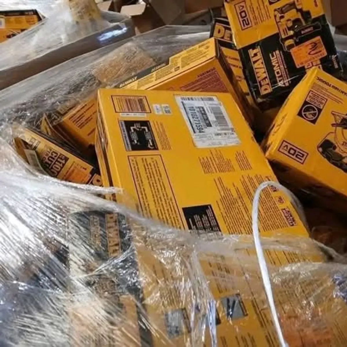 DeWalt Power Tools Pallet - Image 4