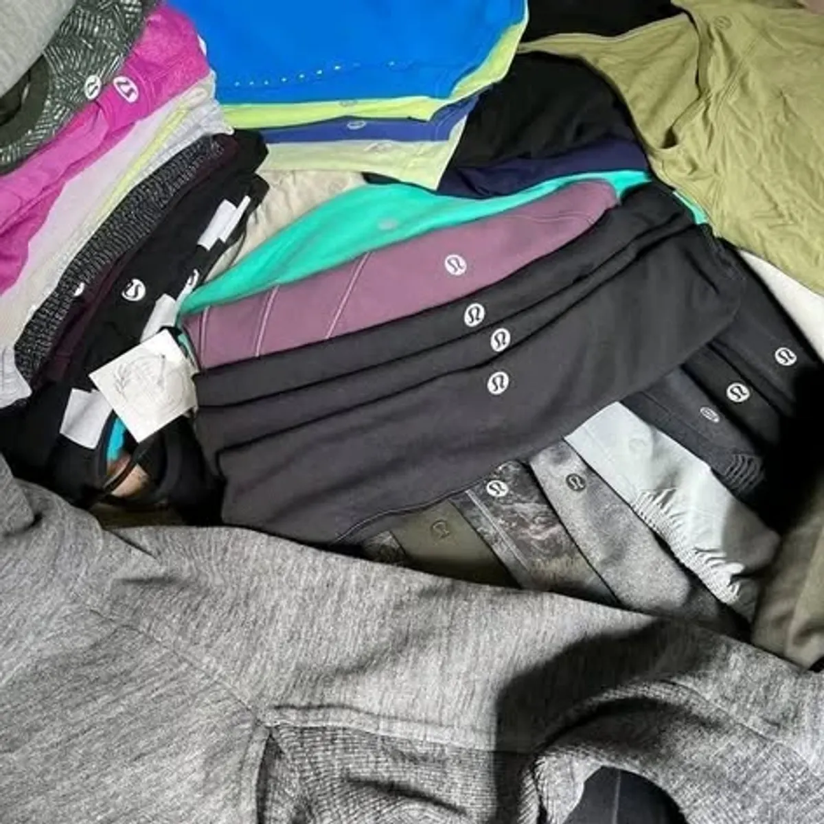 Lululemon Skims Leggings Pallet - Image 4