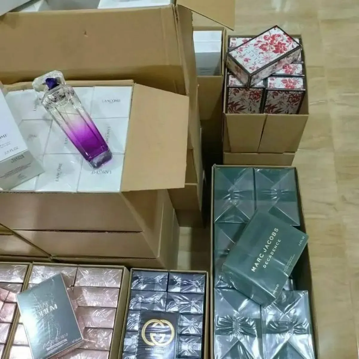 Perfumes Pallet - Image 5
