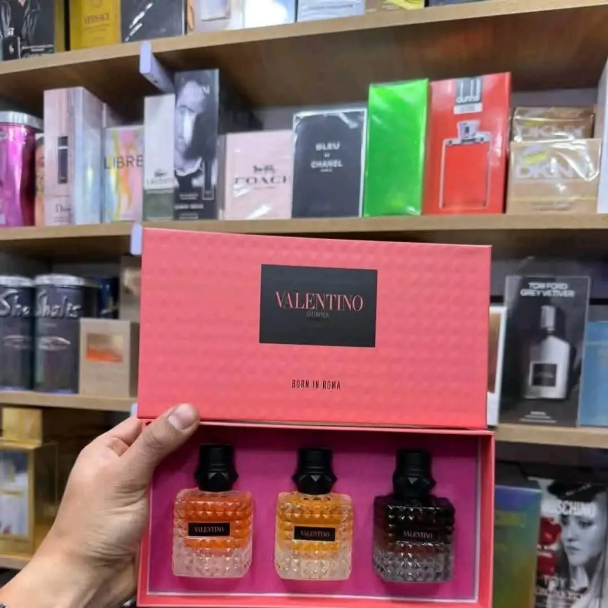 Perfumes Pallet - Image 5