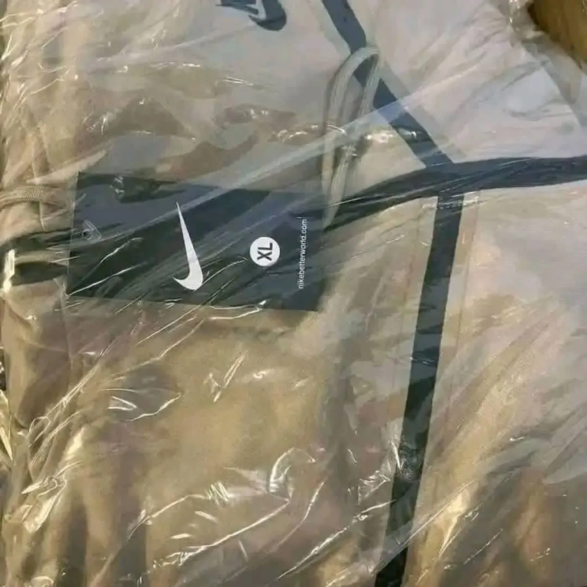 Tracksuits Pallet - Image 6