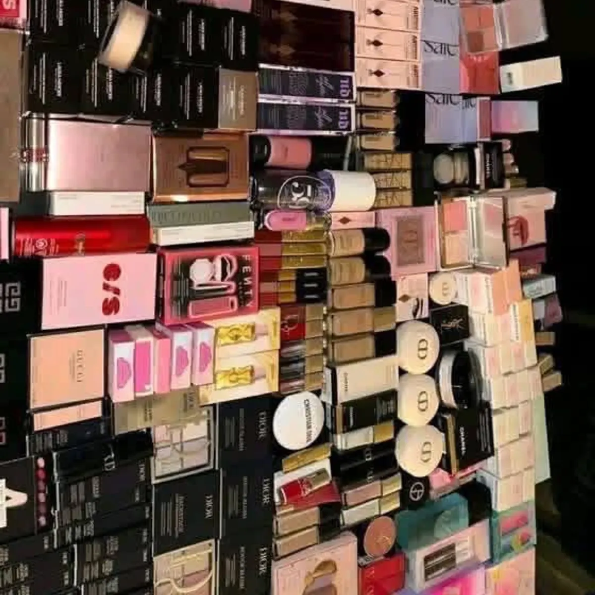 Cosmetics Pallet - Image 6