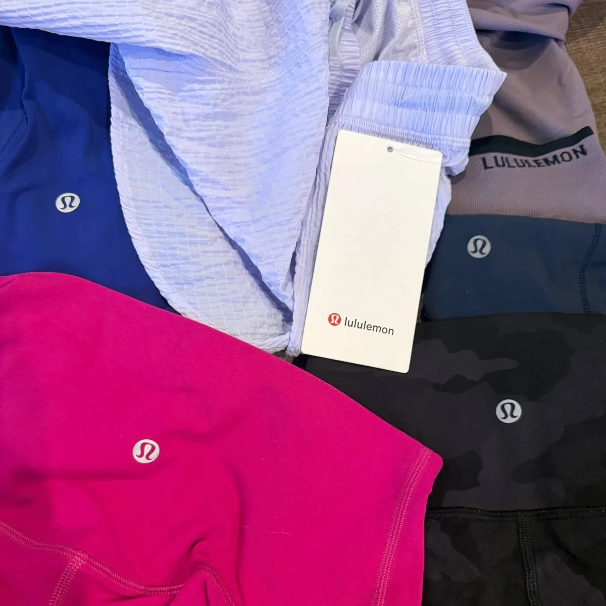 Lululemon Clothing Pallet - Image 7