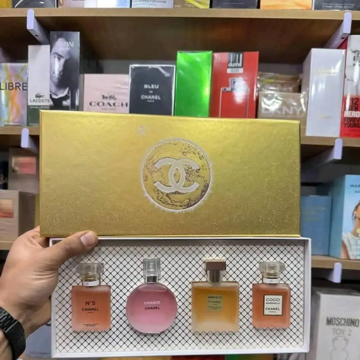Perfumes Pallet - Image 8