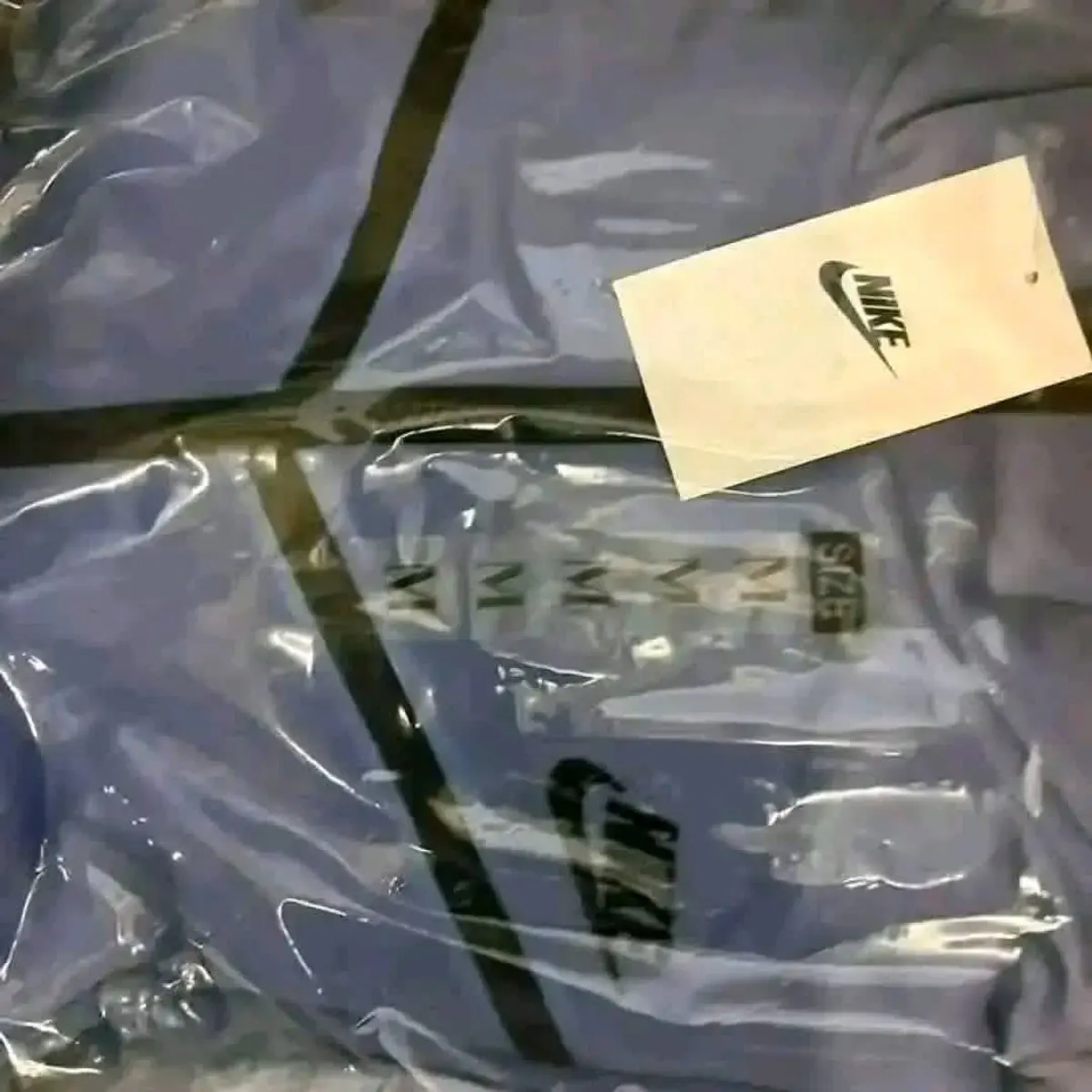 Tracksuits Pallet - Image 9
